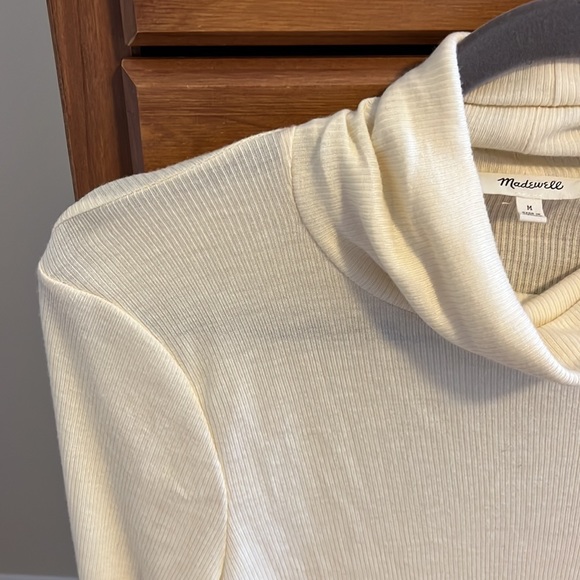 Madewell Long Sleeve NWOT - Picture 3 of 3